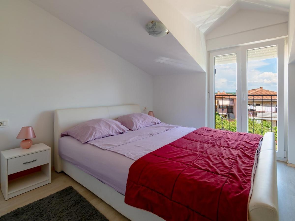 Apartments Goran By Rent Istria Umag Exterior foto